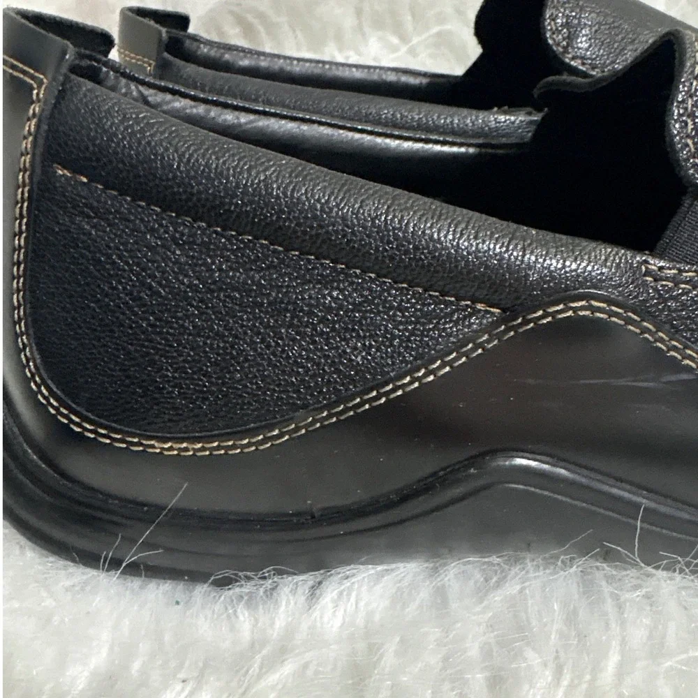 Cole Haan Mens Black Pebbled Leather Moc Toe Slip On Loafers Business Casual